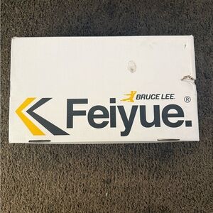 Feiyue Bruce Lee Edition Shoe Box - White and Black